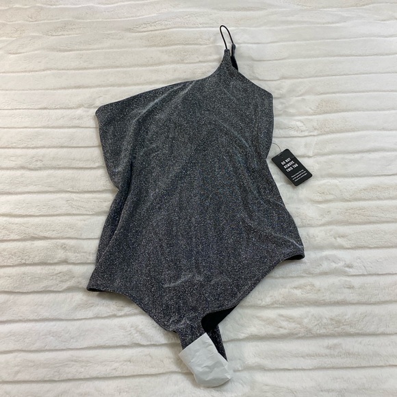 Express glitter bodysuit - Picture 2 of 5